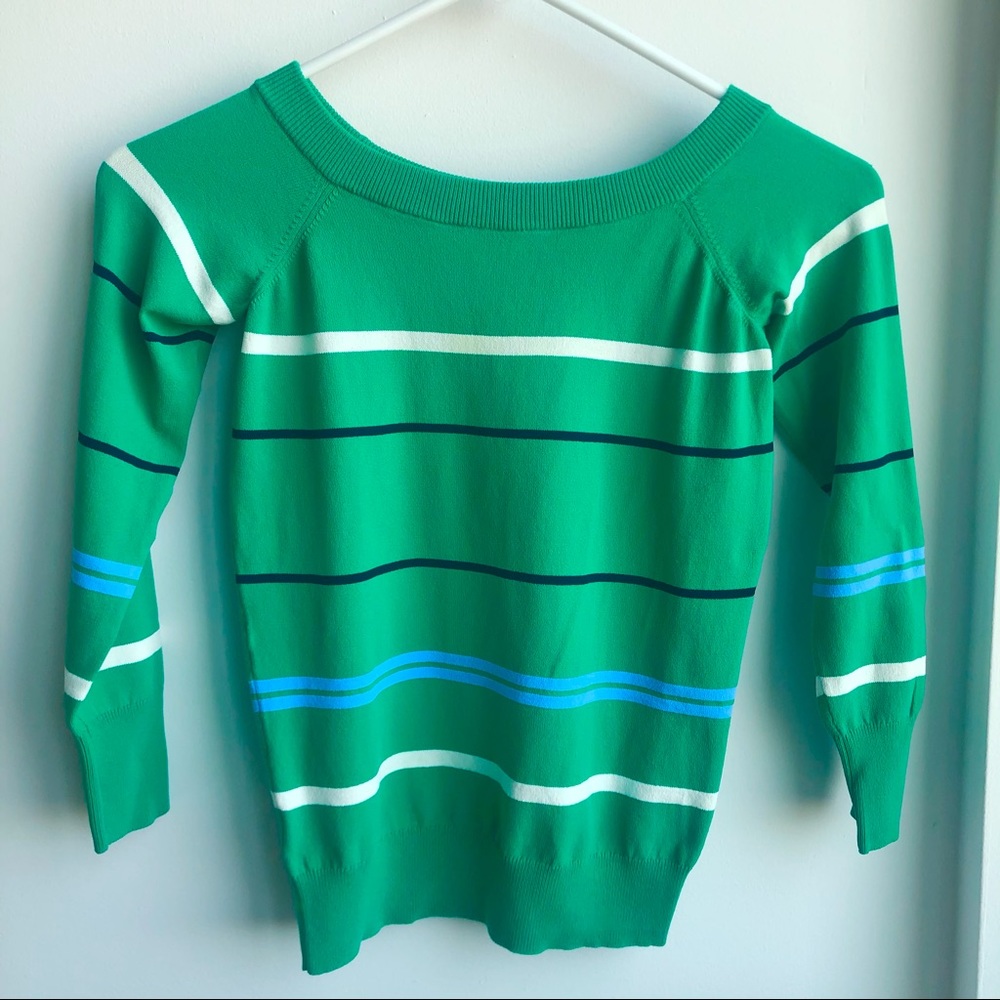 💕 Ann Taylor Petite Pull Over Sweater